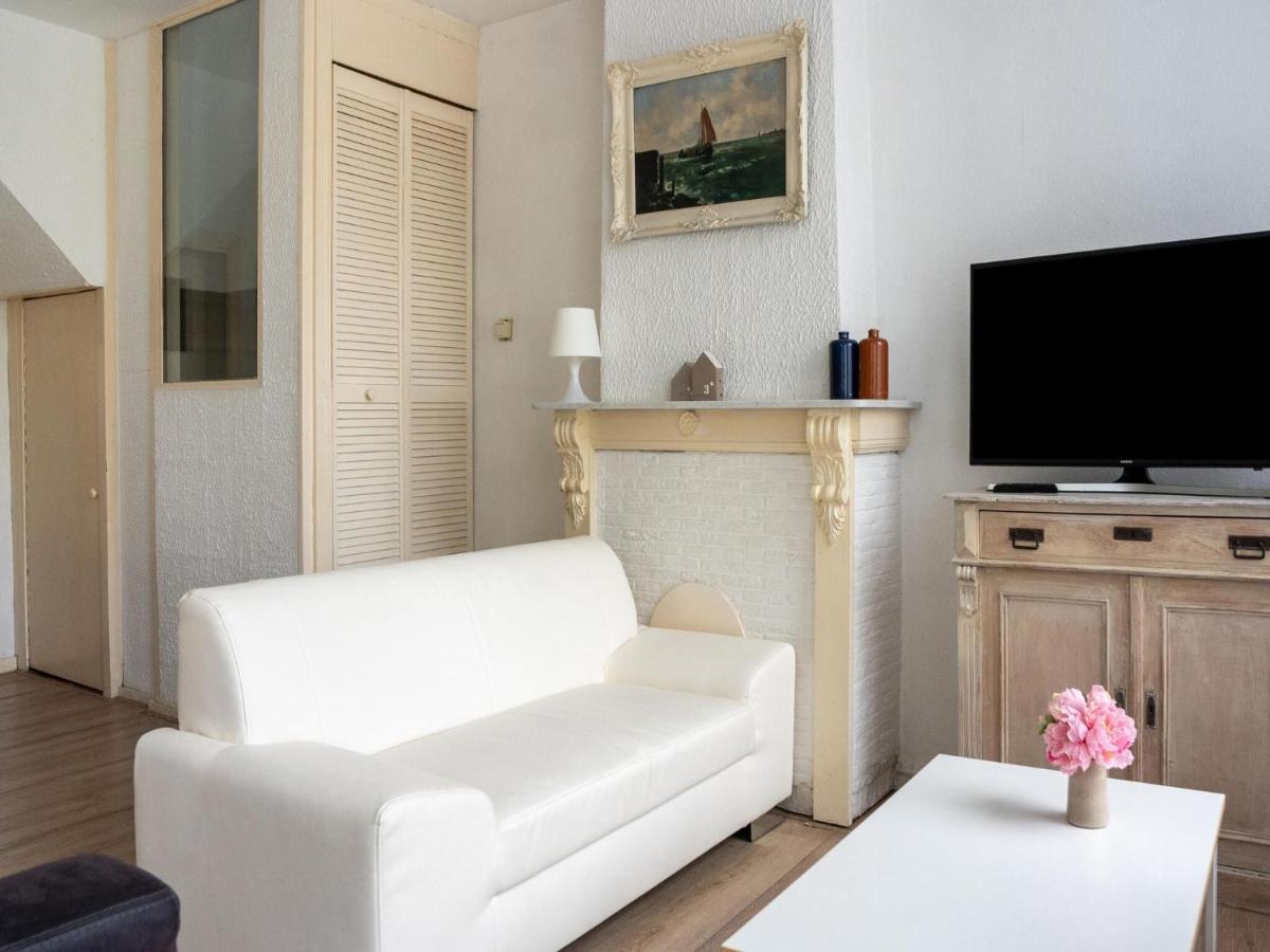 Modern Holiday Home In Heeg With Garden ภายนอก รูปภาพ
